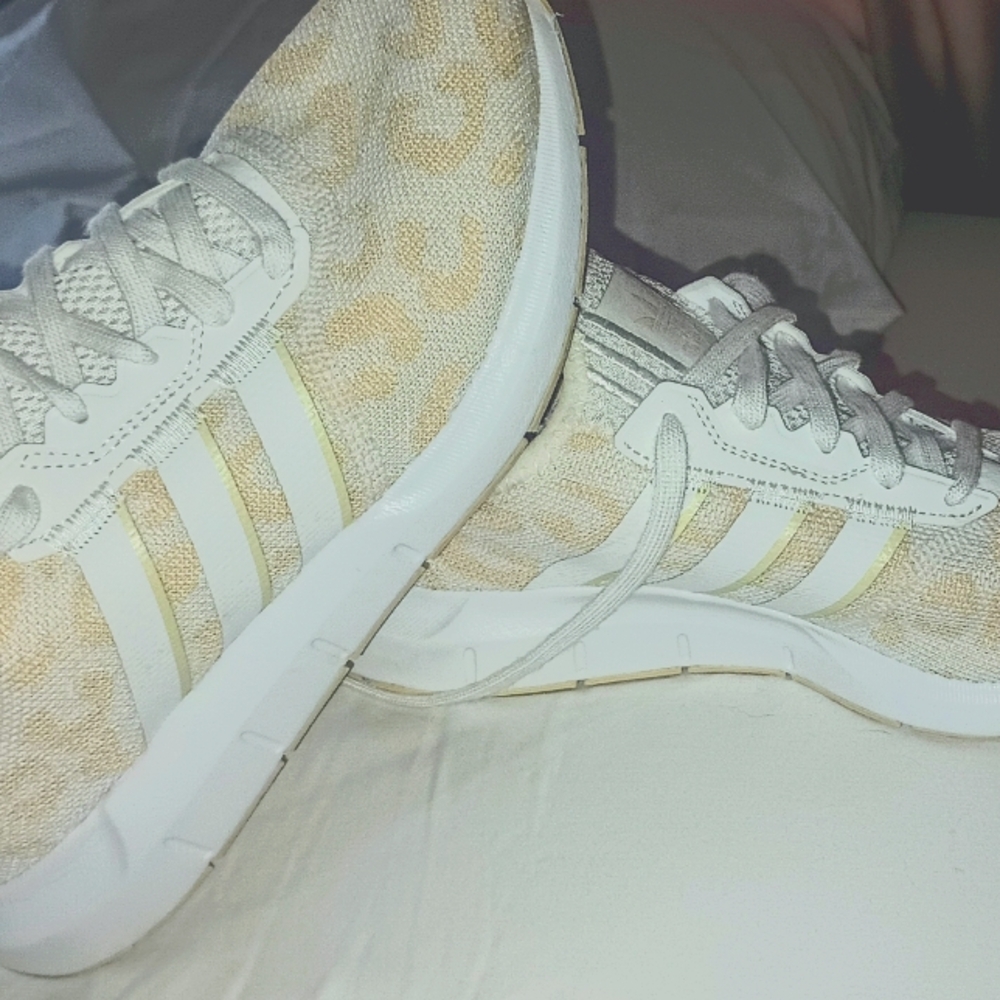 Adidas running x halo